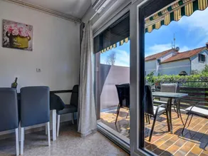 Apartment in Fazana near Rock Beach - Image 4
