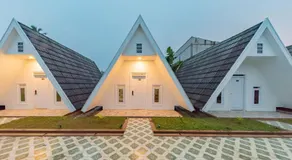 RedDoorz Syariah Plus Near Sukabumi Station - Image 3