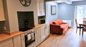 Relaxing home close to Worcester City Centre - Image 4