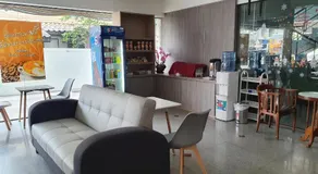 Neo Hotel - Image 3