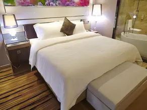 Lavande Hotel Wuhan Huanghelou Branch - Image 4