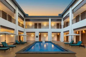 VUE Zhoushan Putuo Shuijie Manor - Image 4