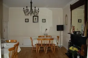 Railway House Guest House - Image 5