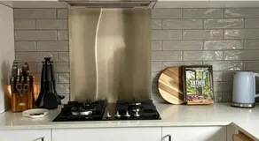 Rosebud Bay Beach House - Image 5