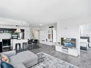 2BR Coastal Paradise - Image 5