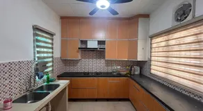 D Corner Lot Homestay Bangi - Image 2