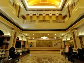 Vienna Hotel Shenzhen Pinghu Center Metro Station - Image 4