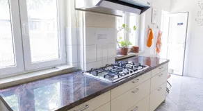 Hostel Holland Bacau - Image 3