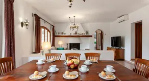 Green & Blue Villas - Villa Can Bassetes - Image 2