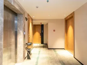 New Zealand Hotel (Yulin Sky Palace) - Image 4