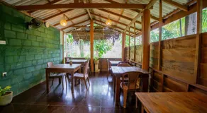 Chena Huts Eco Resort - Image 3