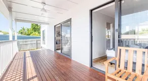 'Redcliffe Retreat' Moreton Bay Coastal Cottage - Image 2
