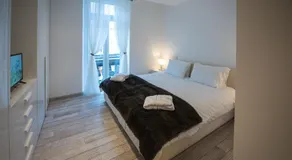 V APARTMENTS - Image 2