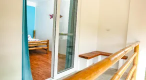 Lunazul Guesthouse - Image 4