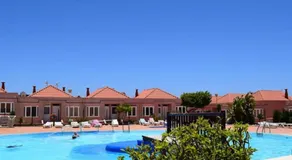 Comfortable House in Antigua with Shared Pool - Image 3