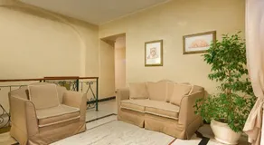 Hotel Aberdeen - Image 4