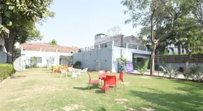 Hotel Stay 21 - Image 5