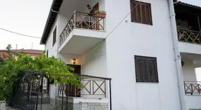 Este Luxury Apartments - Image 2
