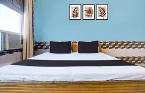SAMRAT HOTEL - Image 5