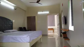 Srinivasa Hotel - Image 4