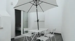 Caleta Homes - Apartamentos Pompidou - Image 3