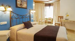 Hotel Rural La Corte de los Pinares - Image 2