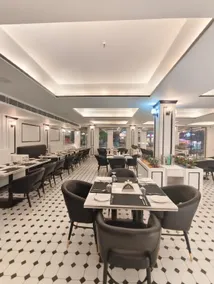 HOTEL ANAND CONTINENTAL - Image 2