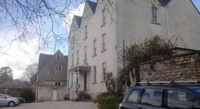 Grigshot Apartment - Image 5