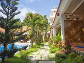 Little Garden Bungalow - Image 2