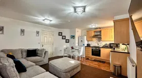 2Bedroom Gem at Golborne, Warrington with Free Parking - Contractor Friendly - Image 2