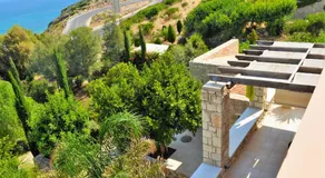 Gerani Private Villa - Image 4