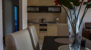 Aqua Line Apartmanház - Image 2