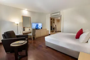 Rocana Hotel - Image 2