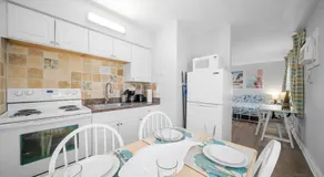 Great Escape Apartments By Lowkl - Image 4