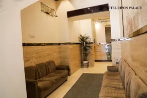 Hotel Ripon Palace - Image 3