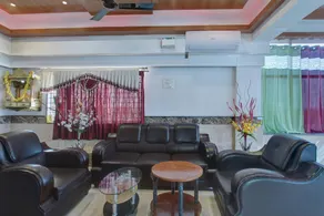 OYO Sharan Residency - Image 3