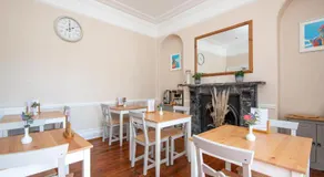 The Pendennis Guest House - Image 4