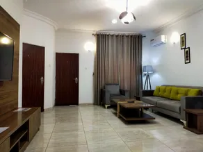 221 Apartments - Image 4