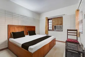 SPOT ON by OYO Dn Hotel - Image 2