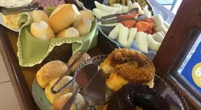 Ayruma Guest House - Image 4