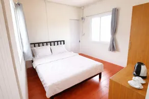 Notre Maison Cafe & Home Stay - Image 4