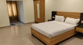 Hotel Sree Gokulam Apartments - Image 3