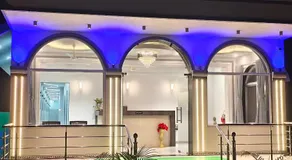 Dolphin Bay Resort - Image 2