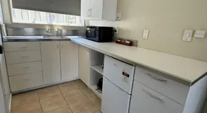 Fountain Court Motel - Image 4