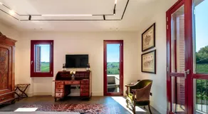 Foresteria del Castello di Perno - Rooms with Stunning Langhe Views at a Barolo Winery - Image 2