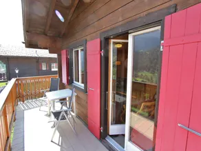Chalet på ett soligt läge med fantastisk utsikt över bergen - Image 5