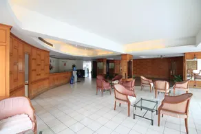 Diamond Place - Image 2