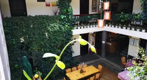 Maple Leaf Inn - Image 2