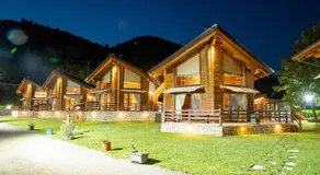 Natura Chalets - Image 4