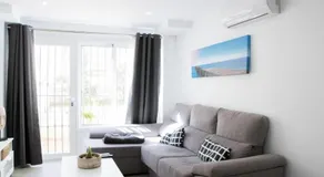 Málaga SEA Apartment Piscina - by N&N LUXE PROPERTIES - Image 4